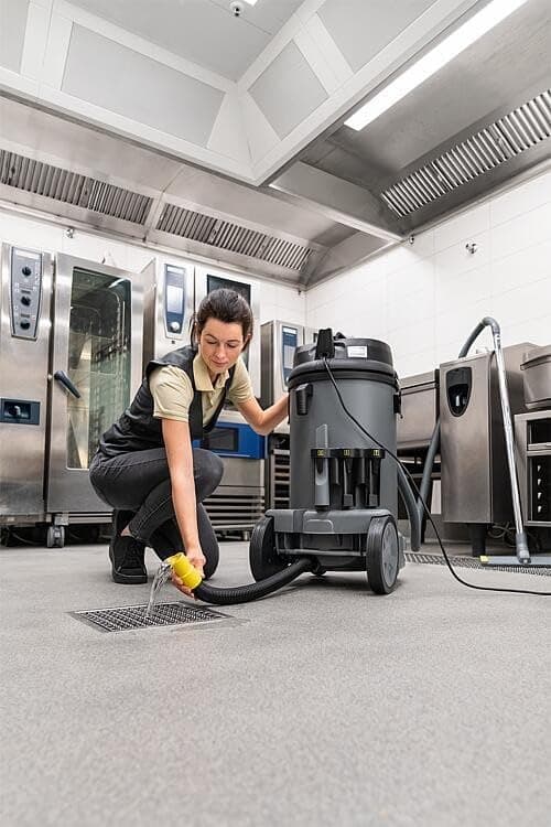 Kärcher Wet and dry vacuum cleaner NT 48/1 Reseña - Seleccionar imagen 2