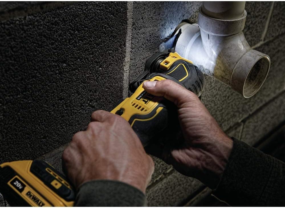 DEWALT DCS354B Recensione - Seleziona immagine 3