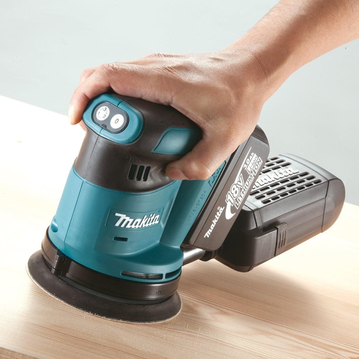 Makita DBO180ZJ Avis - Sélectionner l'image 2
