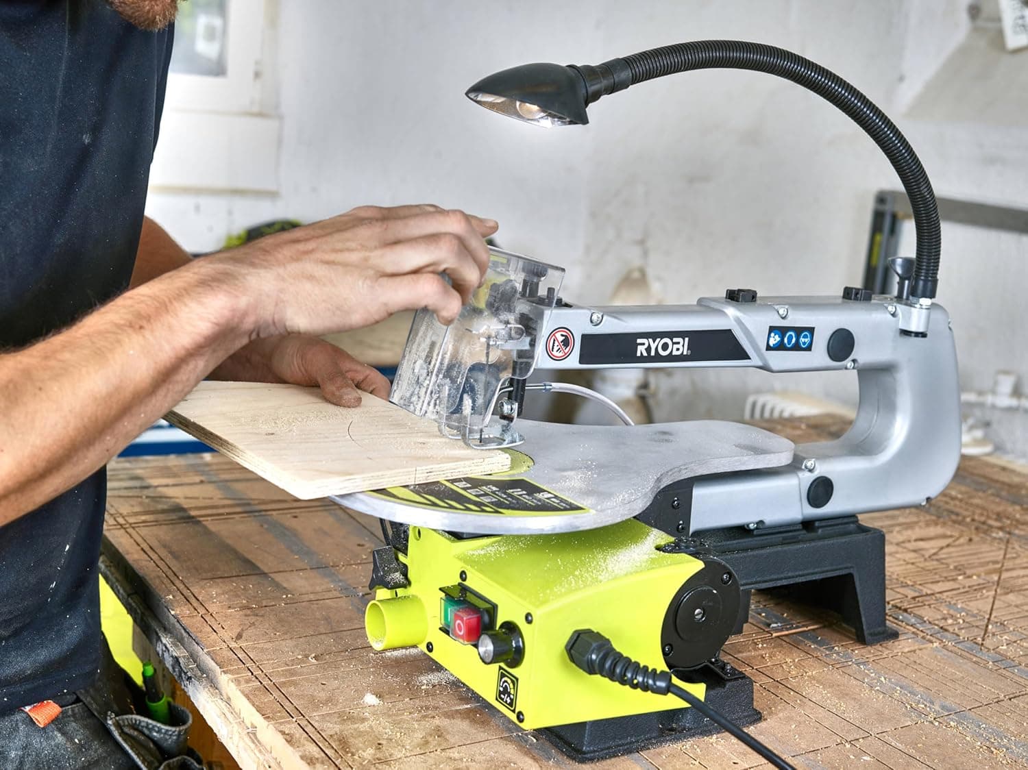 RYOBI 5133002860 Avis - Sélectionner l'image 2