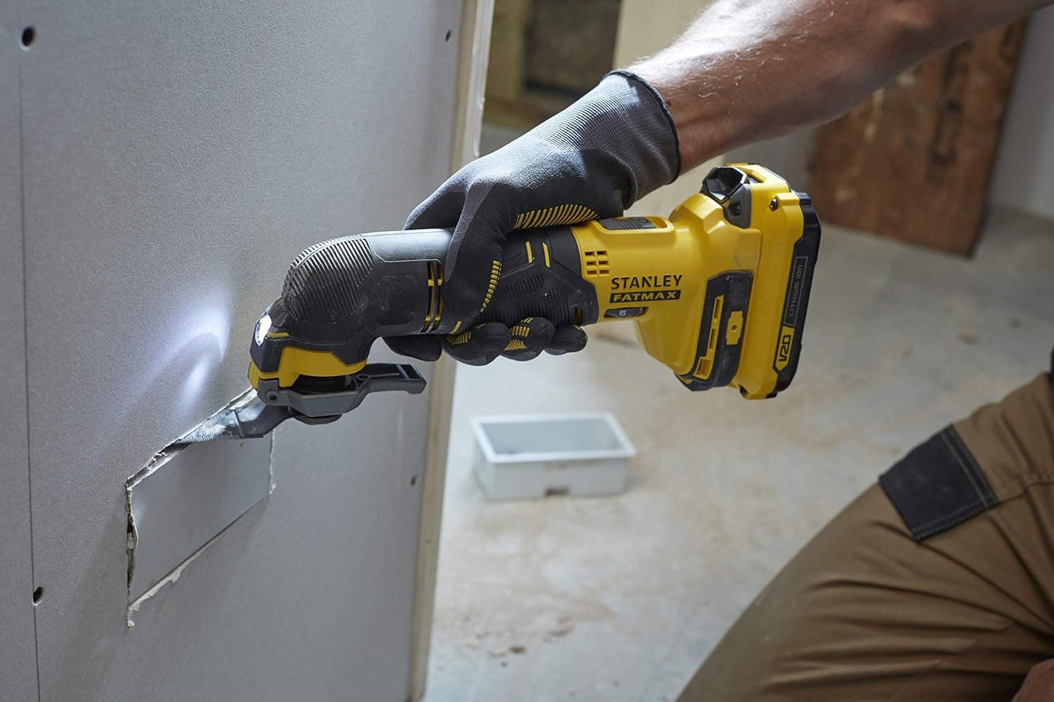 STANLEY SFMCE500B-XJ Testbericht - Bild auswählen 3
